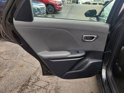 Used 2025 Kia K4 FWD image 14