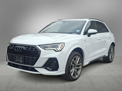 Used 2023 Audi Q3 2.0T Premium w/ Black Optic Sport Package