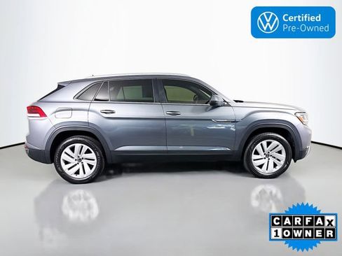Certified 2022 Volkswagen Atlas Cross Sport SE AWD/4WD image 8