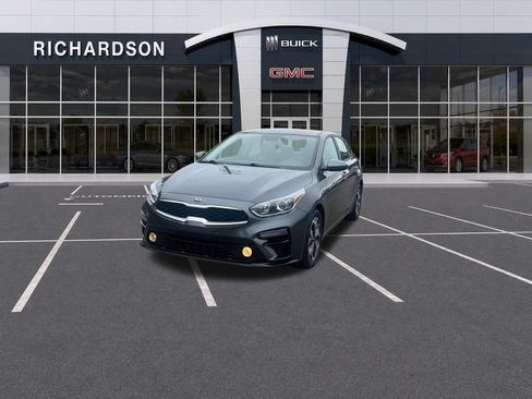 Used 2021 Kia Forte LXS FWD image 1