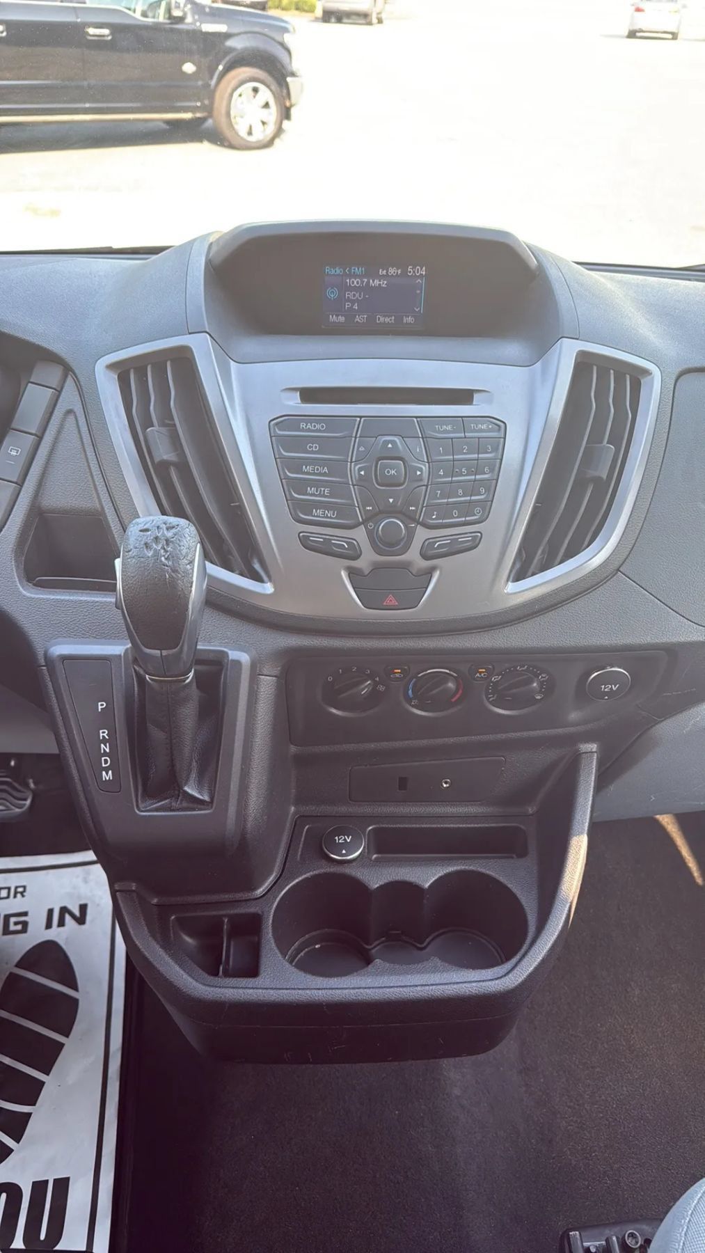 Used 2015 Ford Transit 350 XLT RWD image 19
