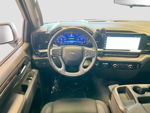 Used 2025 Chevrolet Silverado 1500 LT Trail Boss AWD/4WD image 22
