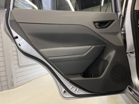 Used 2024 Subaru Crosstrek 2.0i Premium image 26