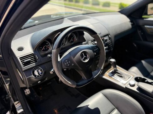 Used 2009 Mercedes-Benz C 63 AMG Sedan image 11
