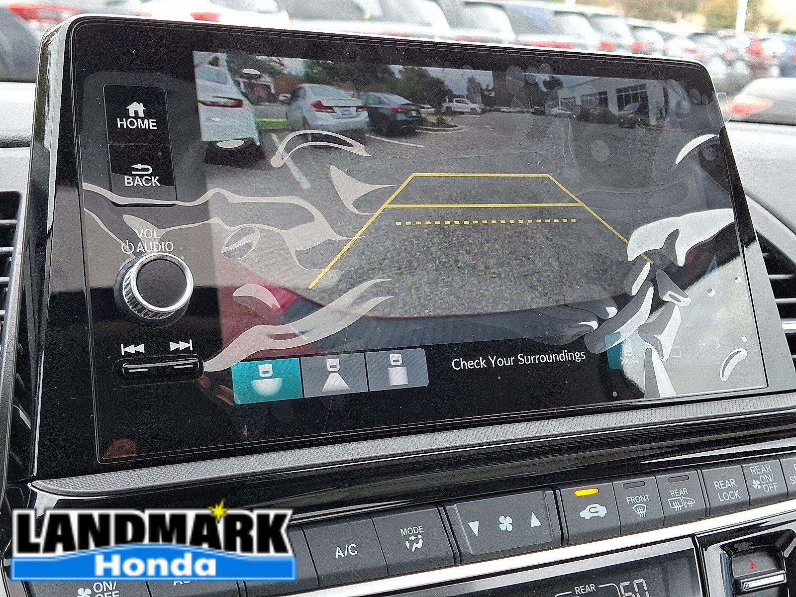 New 2027 Honda Odyssey Touring image 13