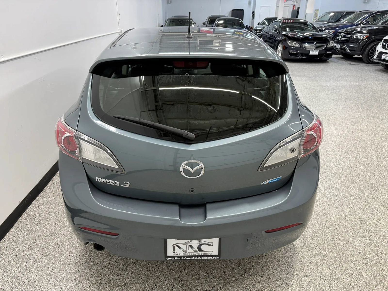 Used 2013 MAZDA MAZDA3 i Touring FWD image 17