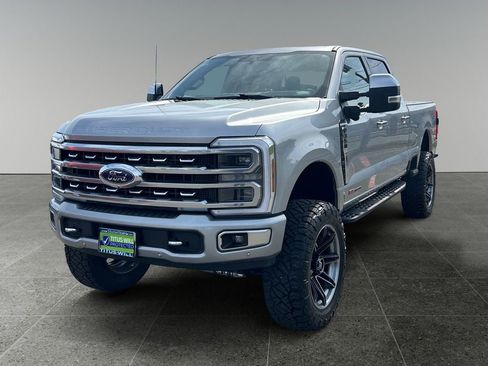 Used 2024 Ford F350 Platinum w/ Tremor Off-Road Package AWD/4WD image 3