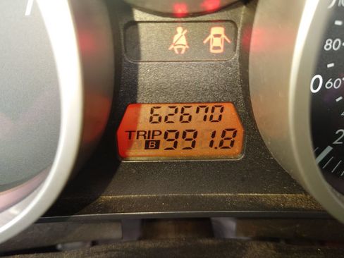 Used 2006 MAZDA MX-5 Miata Grand Touring w/ Premium Pkg RWD image 17