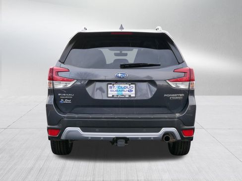 Used 2022 Subaru Forester Touring w/ Popular Package #2 image 6
