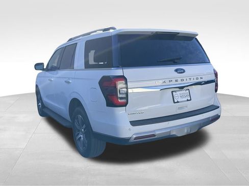 Used 2024 Ford Expedition Limited image 5