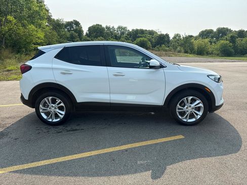 Used 2021 Buick Encore GX Preferred w/ Cold Weather Comfort Package FWD image 4