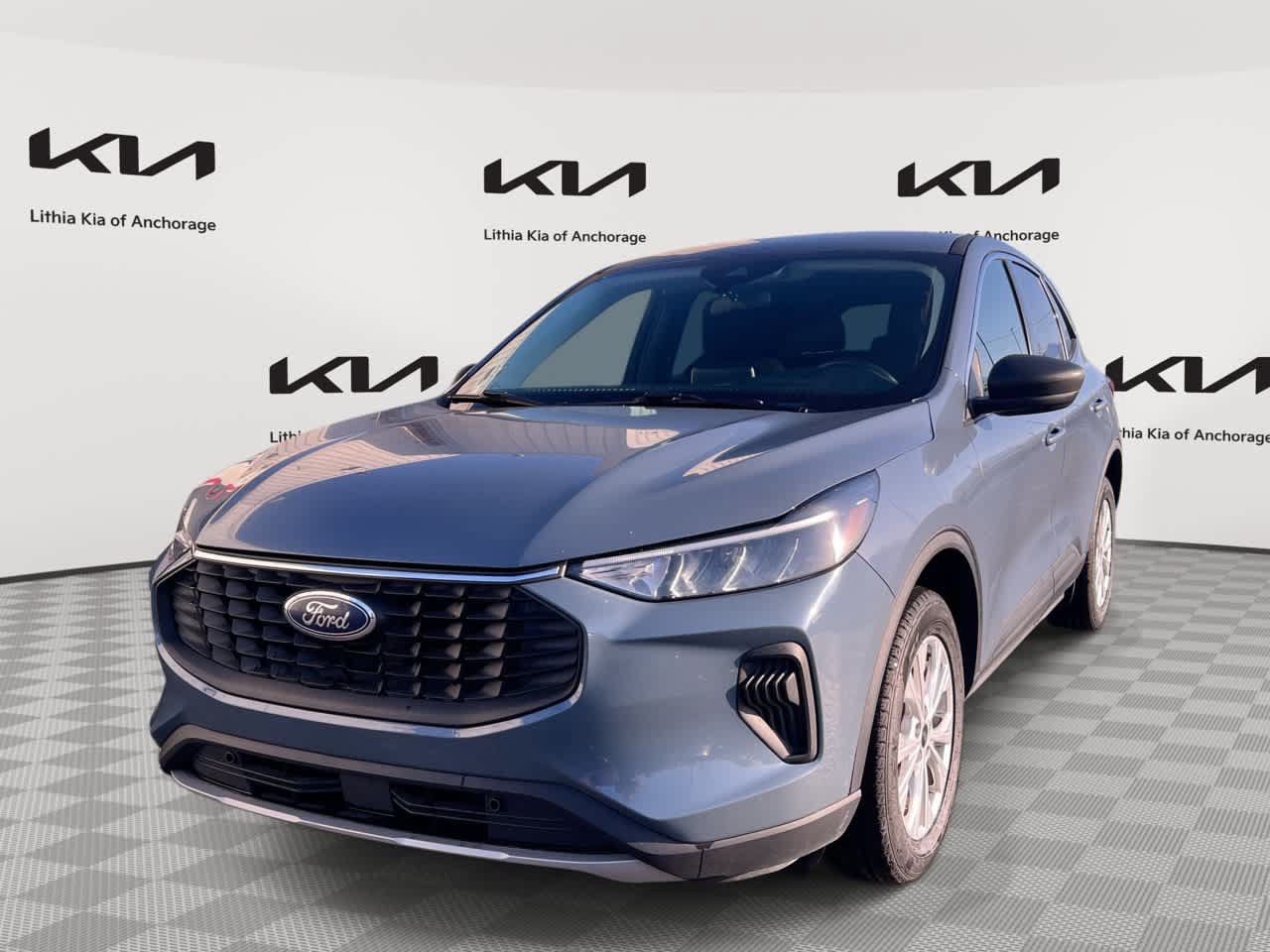 Used 2024 Ford Escape Active AWD/4WD image 1