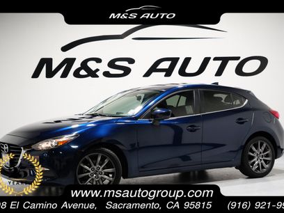 Used 2018 MAZDA MAZDA3 Touring
