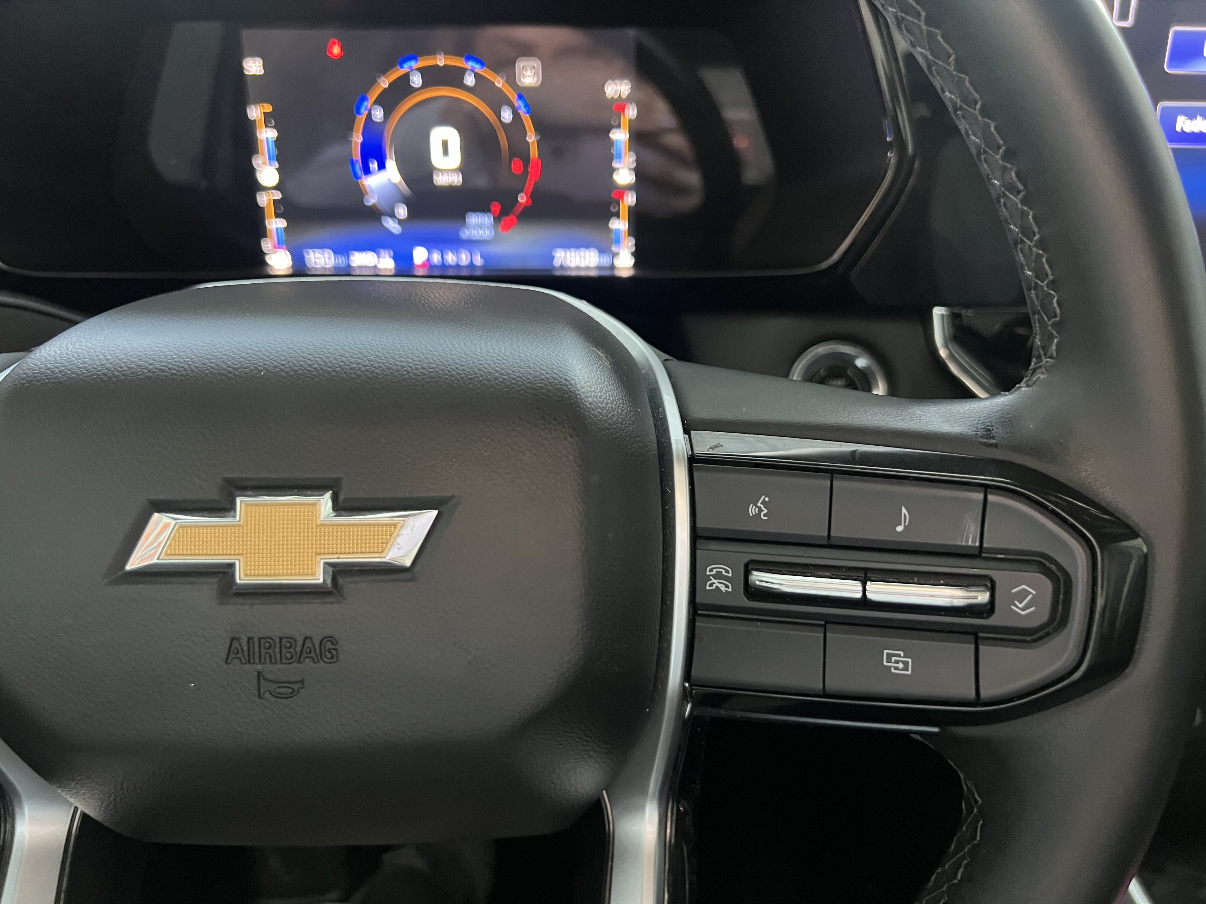 Used 2023 Chevrolet Colorado LT AWD/4WD image 13