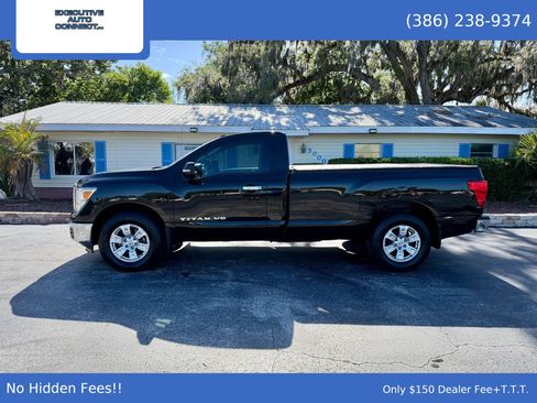 Used 2018 Nissan Titan SV RWD image 8