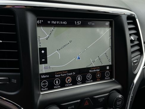 Used 2018 Jeep Grand Cherokee Limited AWD/4WD image 31