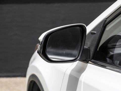 Used 2017 Toyota RAV4 Limited FWD image 42