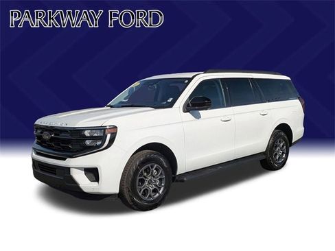 Used 2025 Ford Expedition Max Active image 9