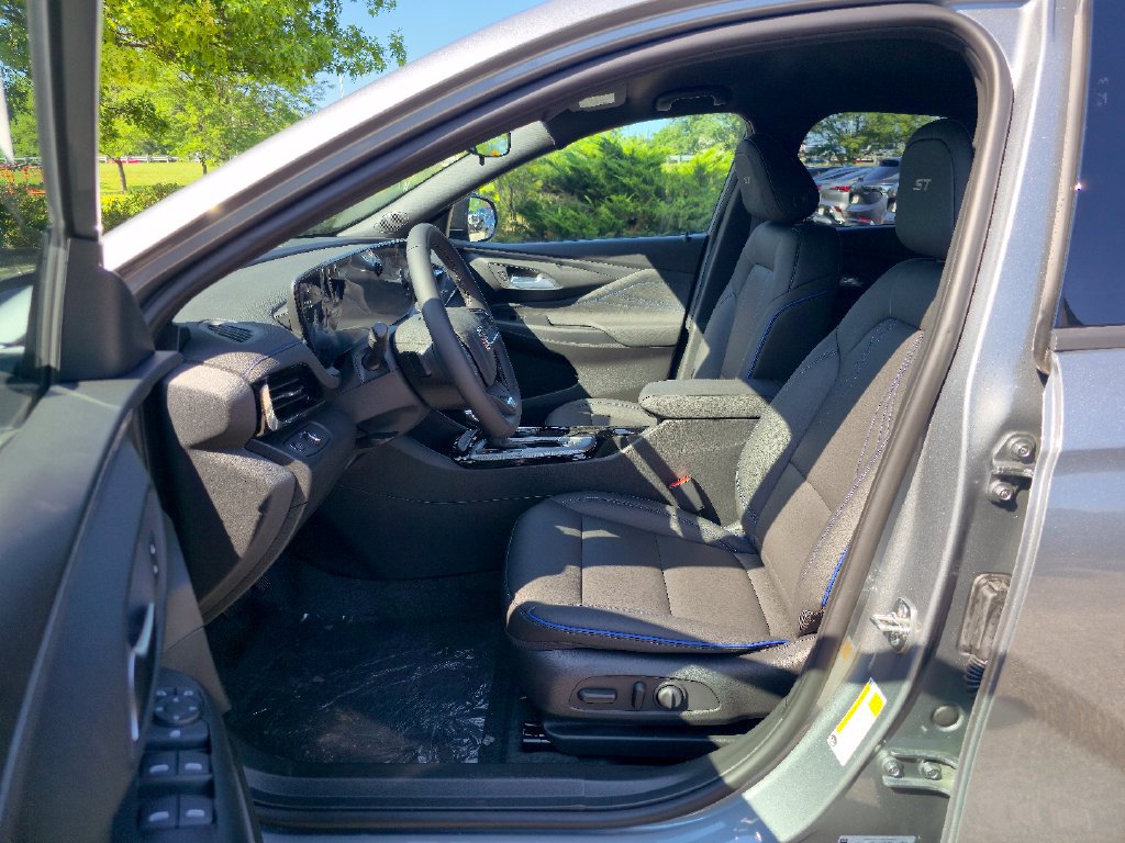 New 2026 Buick Envista Sport Touring w/ Convenience I Package FWD image 20