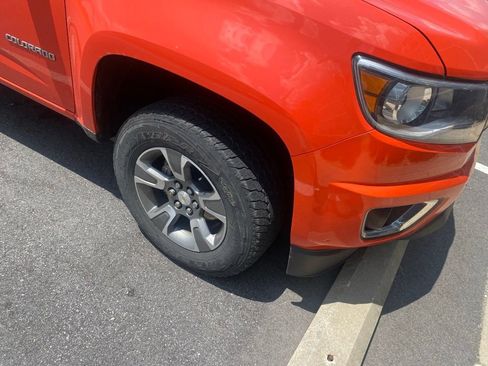 Used 2019 Chevrolet Colorado Z71 AWD/4WD image 8