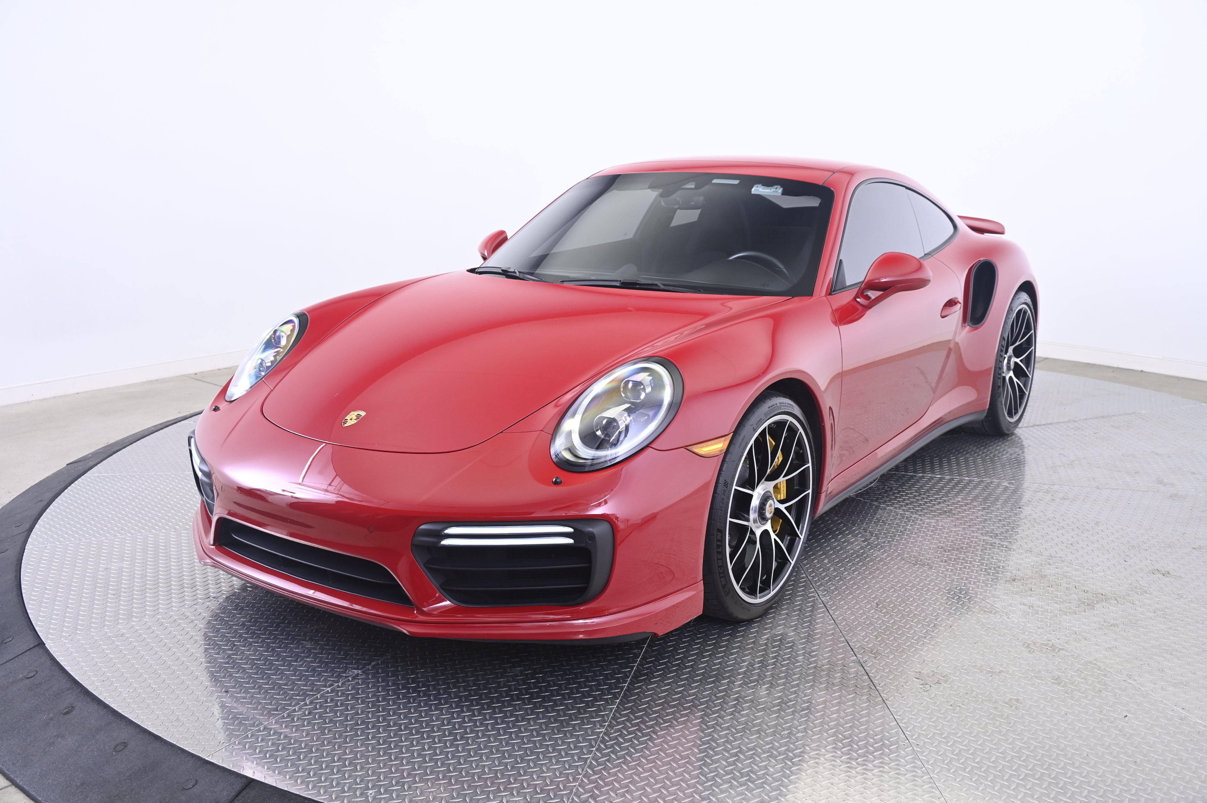 Used 2018 Porsche 911 Turbo S AWD/4WD image 1