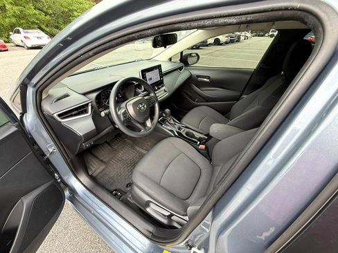 Used 2021 Toyota Corolla LE image 8