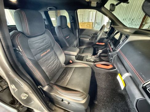 New 2026 Nissan Frontier PRO-4X w/ Pro-4x Convenience Package AWD/4WD image 25
