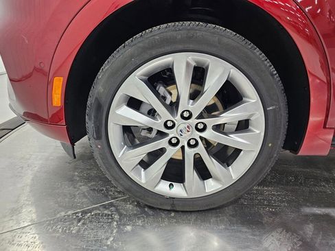 Used 2023 Buick Envision Avenir AWD/4WD image 10