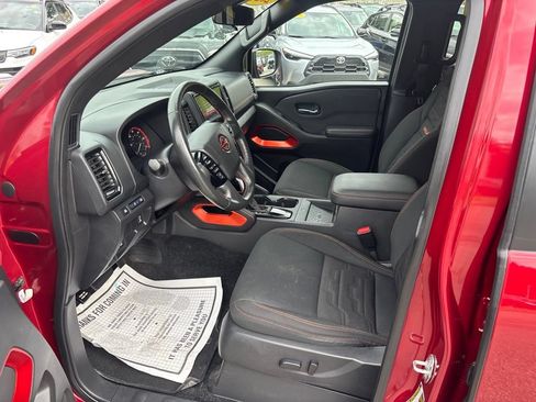 Used 2024 Nissan Frontier PRO-4X w/ Pro Convenience Package AWD/4WD image 8