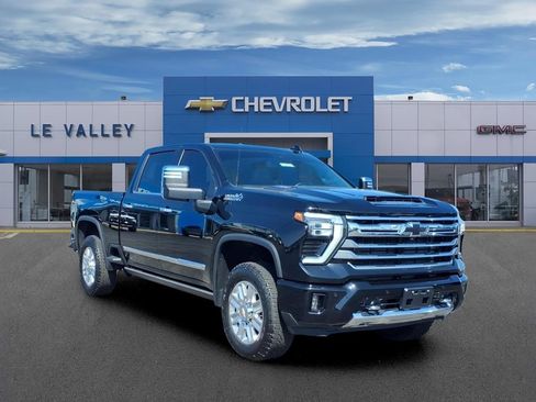 Used 2024 Chevrolet Silverado 2500 High Country AWD/4WD image 1