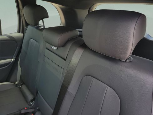 Certified 2026 Mercedes-Benz GLB 250 image 12