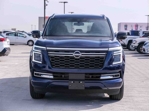 Used 2026 Nissan Armada SL RWD image 2