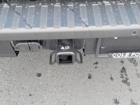 New 2025 Ford Maverick XL w/ Equipment Group 101A image 13