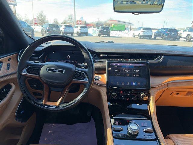 Used 2021 Jeep Grand Cherokee L Summit AWD/4WD image 14