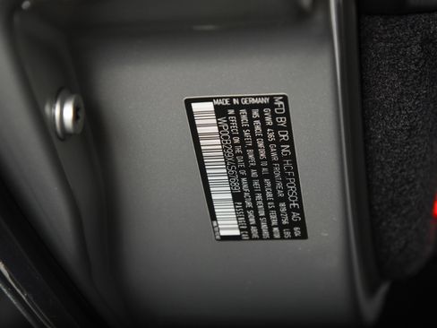 Used 2004 Porsche 911 Turbo AWD/4WD image 7