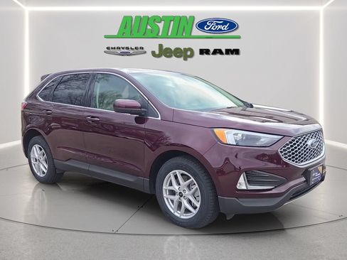 Certified 2024 Ford Edge SEL w/ Convenience Package AWD/4WD image 7