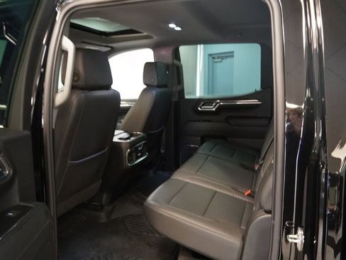Used 2024 Chevrolet Silverado 1500 LTZ w/ LTZ Premium Package AWD/4WD image 20