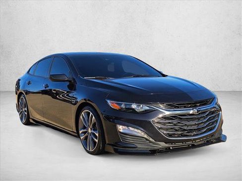 Used 2023 Chevrolet Malibu LT w/ Driver Confidence Package FWD image 3