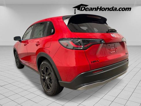 New 2026 Honda HR-V Sport image 3