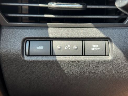 Used 2021 Nissan Altima 2.5 S FWD image 16