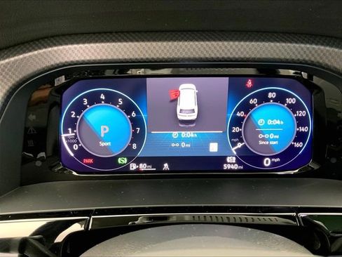 Used 2024 Volkswagen Atlas Peak Edition SEL image 20