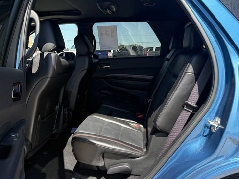 Used 2025 Dodge Durango GT AWD/4WD image 9