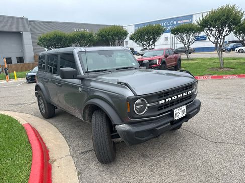 Used 2025 Ford Bronco Big Bend AWD/4WD image 4