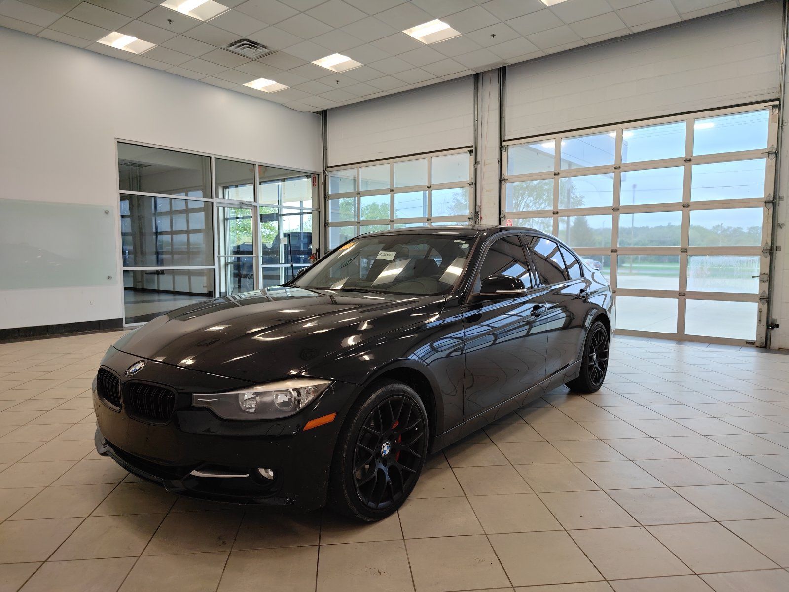 Used 2014 BMW 328i xDrive Sedan AWD/4WD image 7