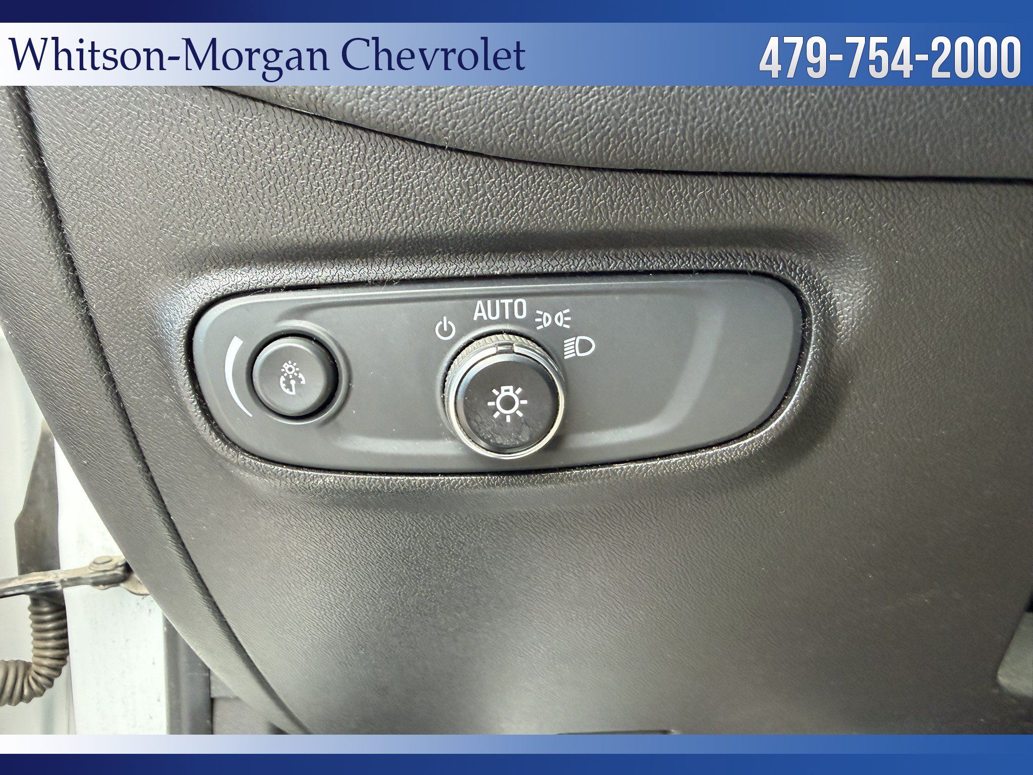 Used 2019 Chevrolet Equinox LT w/ LPO, Chrome Package FWD image 13