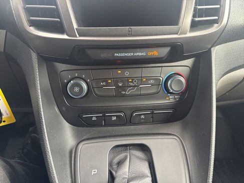Used 2020 Ford Transit Connect XL image 19