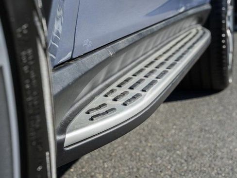 New 2026 Mercedes-Benz GLS 450 4MATIC image 17