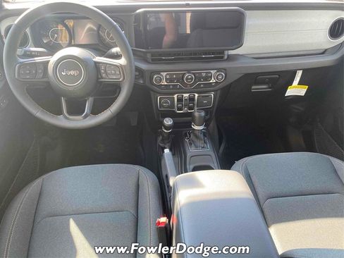 New 2024 Jeep Gladiator Sport image 10