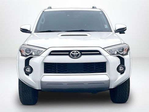 Used 2023 Toyota 4Runner TRD Off-Road Premium w/ Moonroof Package AWD/4WD image 3