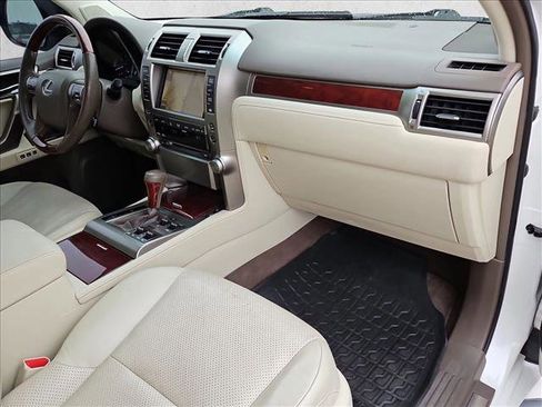 Used 2010 Lexus GX 460 Premium image 21